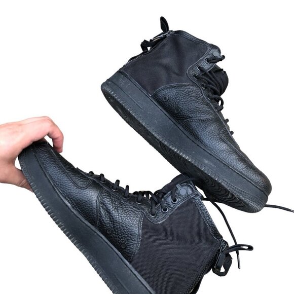 2017 Nike SF Air Force 1 Mid Triple Black Mens Size 12 - Picture 8 of 8